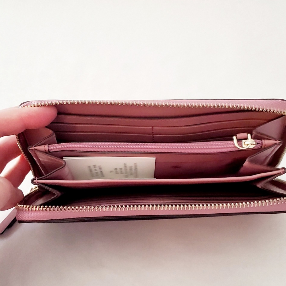 Kate Spade Wallet - Picture 6 of 7
